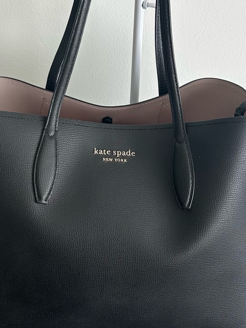 Kate Spade Black Leather Tote Bag set with Polka Dot Wristlet Wallet - Picture 7 of 12